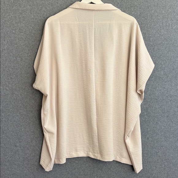 NEW! Woven Airflow Collared V-Neck Short Sleeve Top-L/XL Sand Beige - Picture 4 of 9